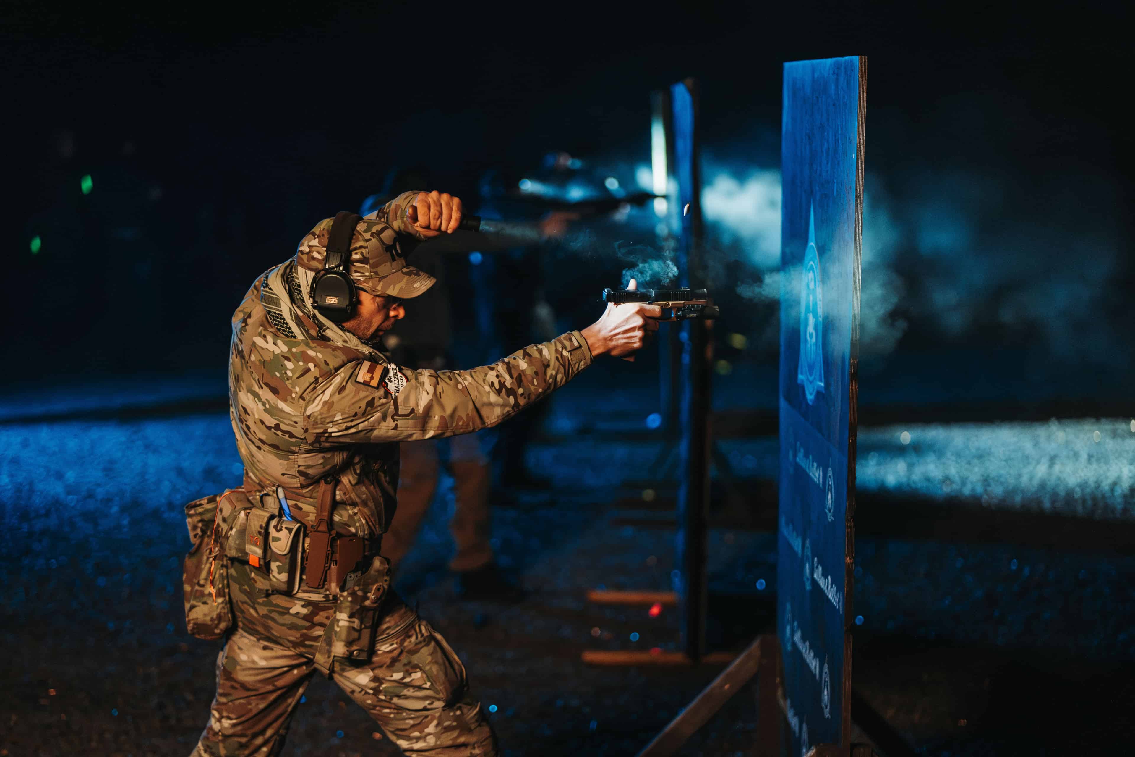 Pištoľ: Znížené svetelné podmienky 1