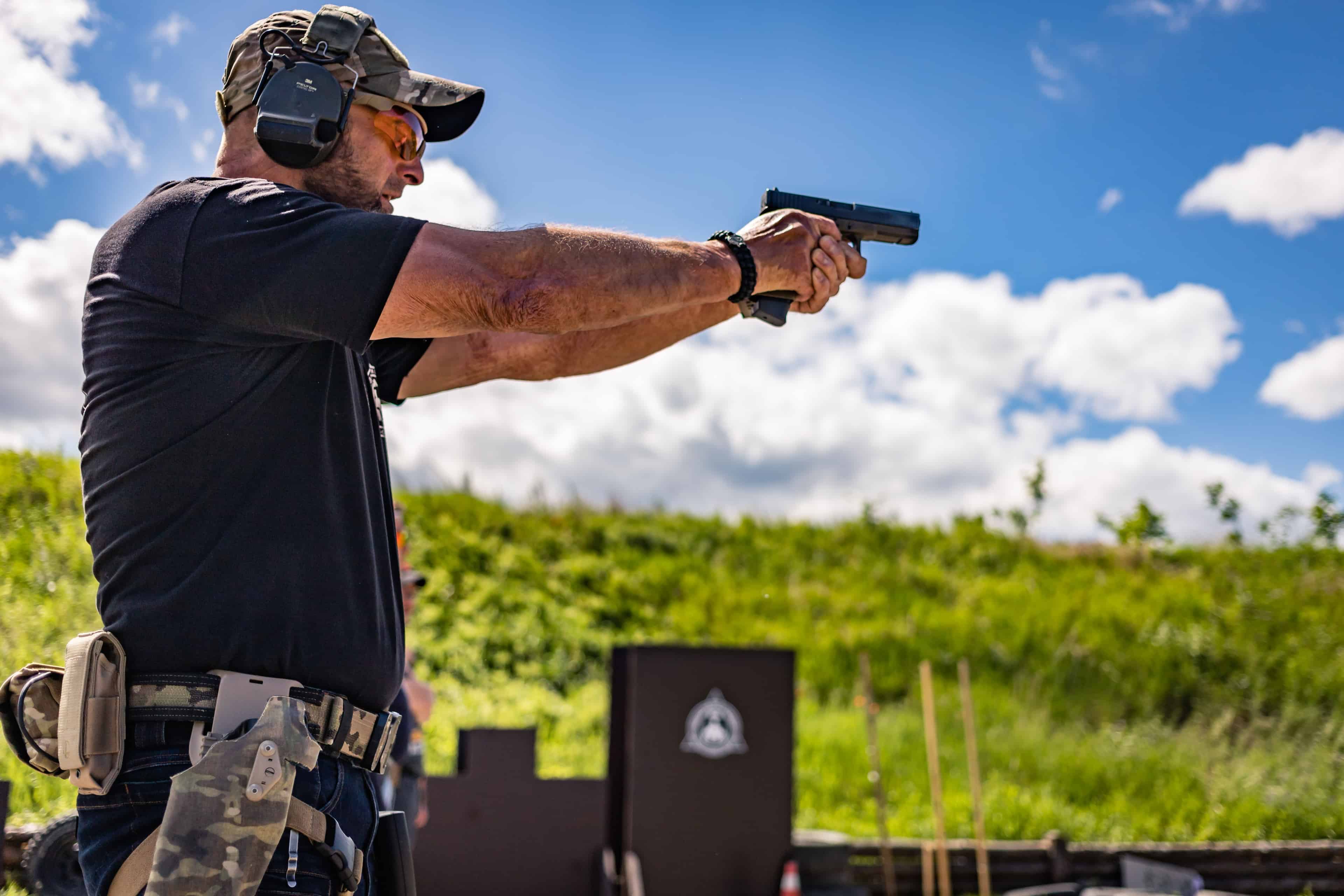 Pištoľ 2:  Taktická obranná streľba jednotlivca (Strelnica Jasná)