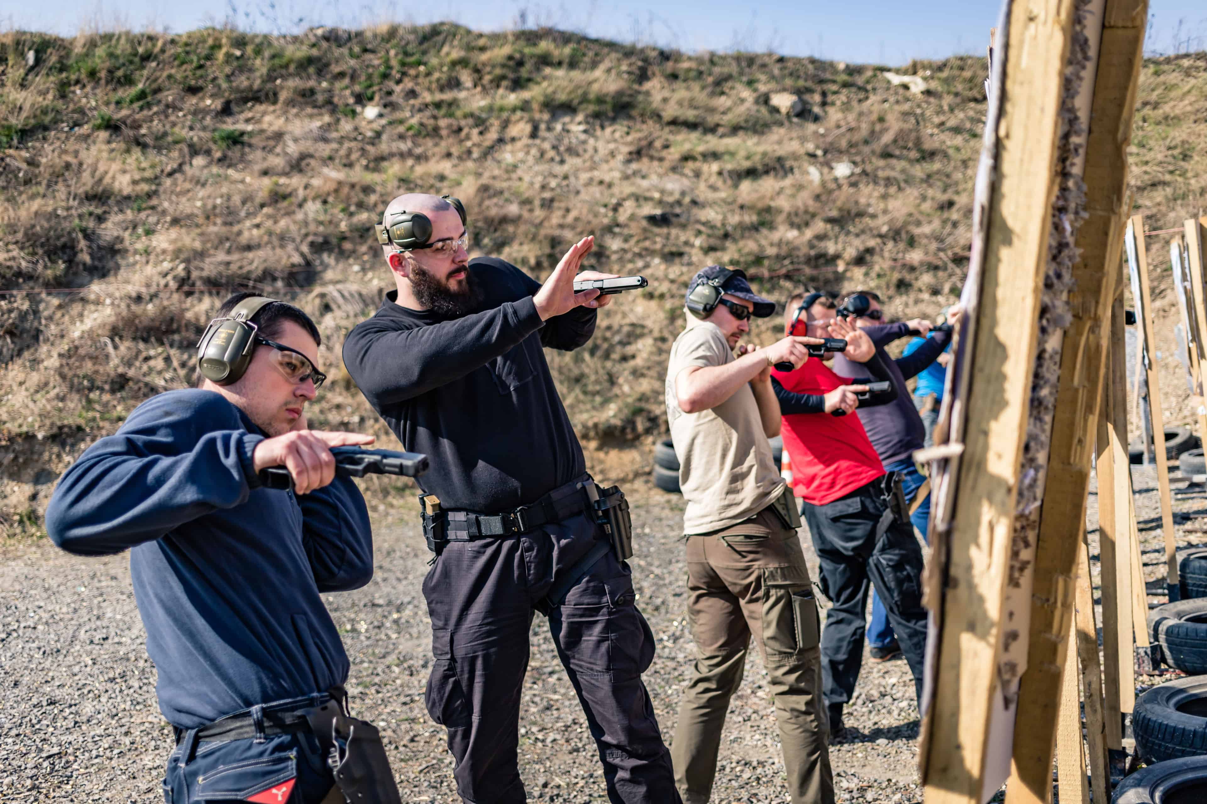 PIŠTOĽ: ADVANCED DRILL VÍKEND